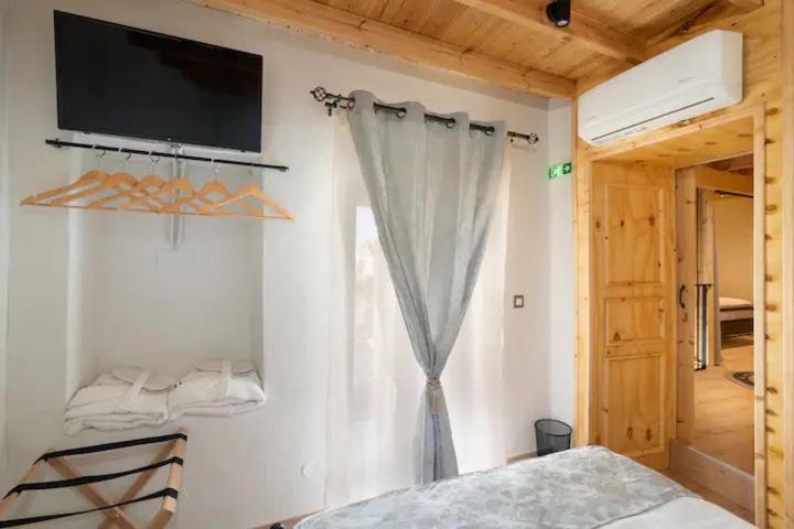 Koskinou  Kyrangelo Traditional House With Outdoor Jacuzzi מראה חיצוני תמונה
